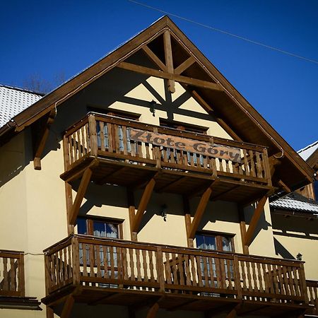 Bed and Breakfast Zlote Gory - Czarna Gora Сєнна Екстер'єр фото