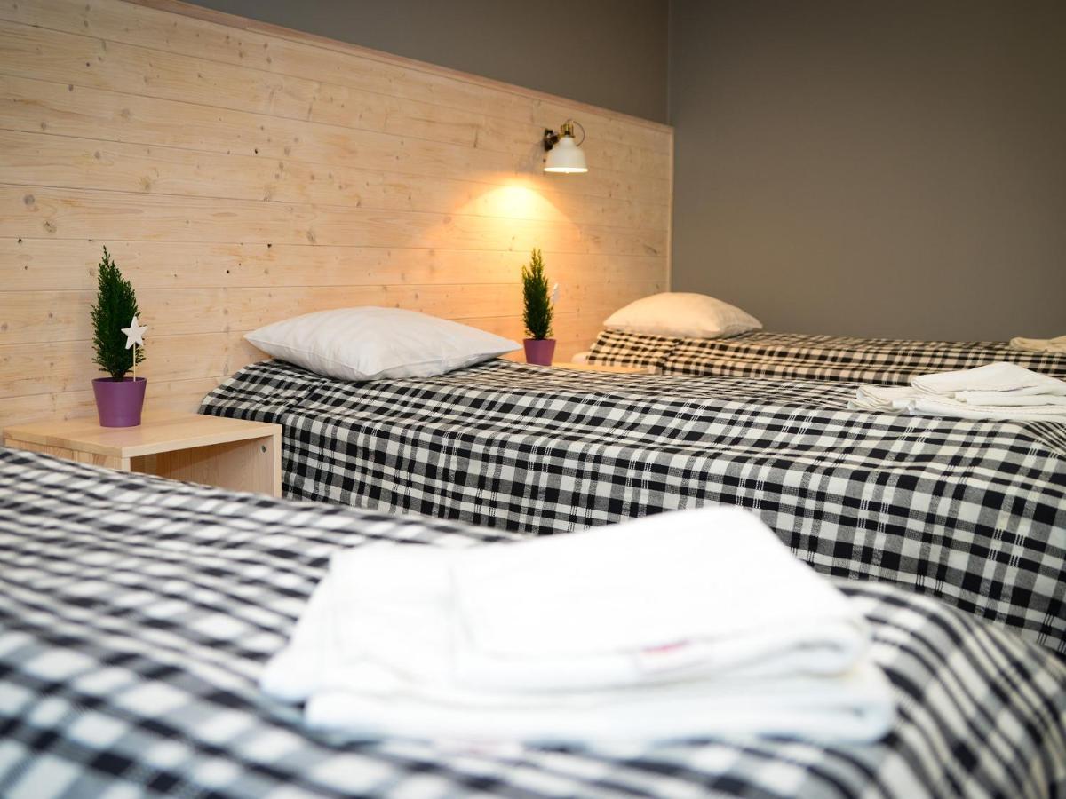 Bed and Breakfast Zlote Gory - Czarna Gora Сєнна Екстер'єр фото