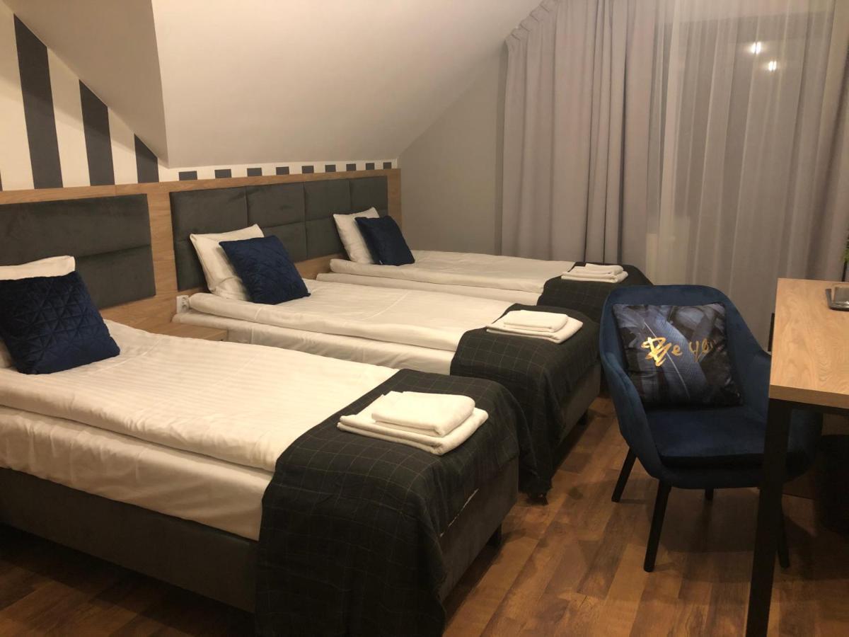 Bed and Breakfast Zlote Gory - Czarna Gora Сєнна Екстер'єр фото