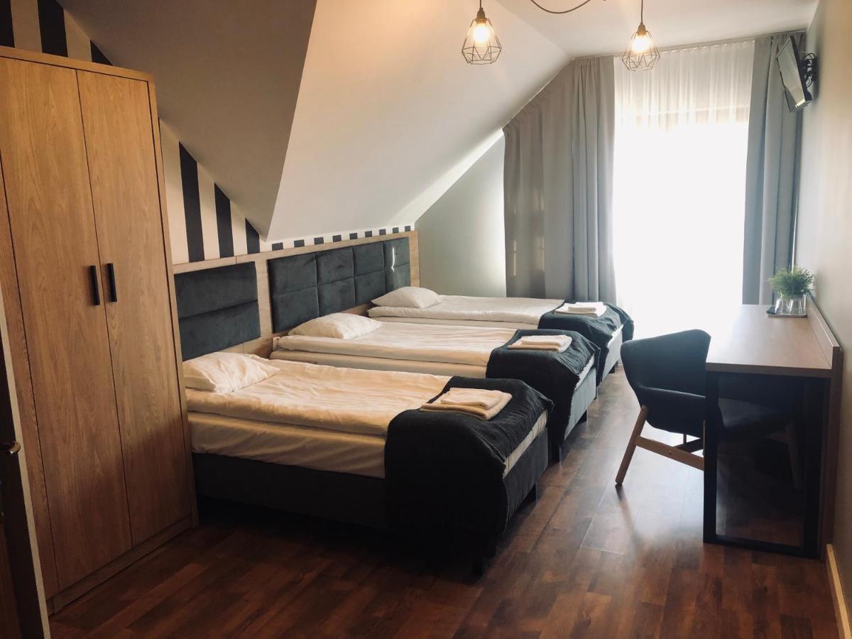 Bed and Breakfast Zlote Gory - Czarna Gora Сєнна Екстер'єр фото