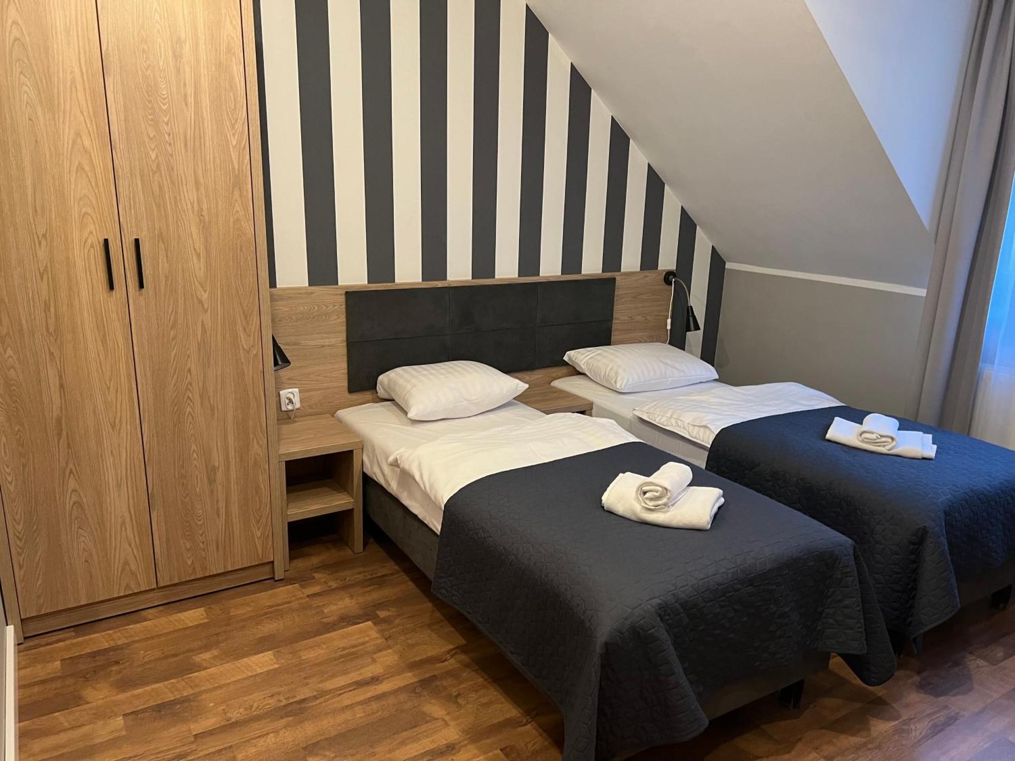 Bed and Breakfast Zlote Gory - Czarna Gora Сєнна Екстер'єр фото
