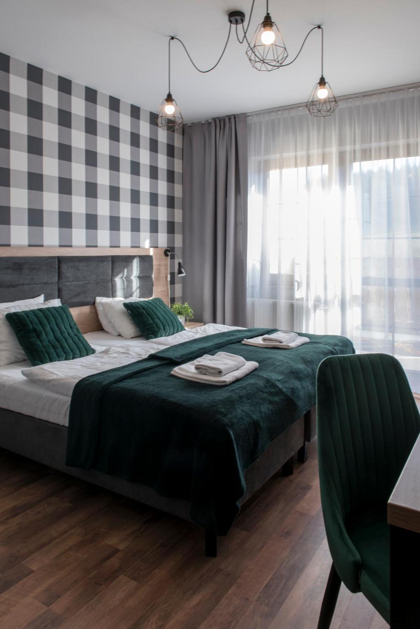 Bed and Breakfast Zlote Gory - Czarna Gora Сєнна Екстер'єр фото